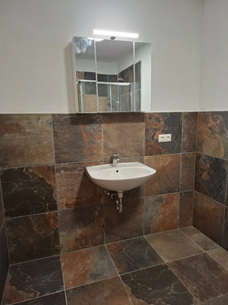 2-Zimmer-Wohnung mieten in Vöcklabruck – 63 m², € 820 – Bild 8 von 10