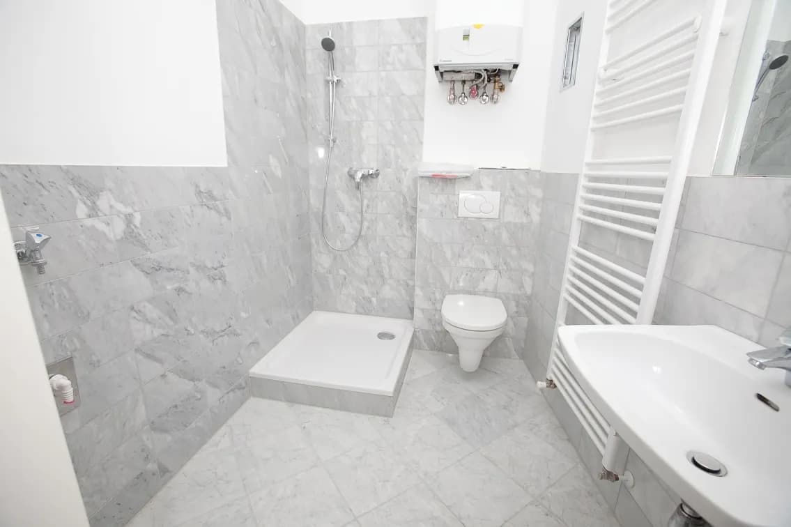 4-Zimmer-Wohnung mieten in Wien – 180 m², € 4.600 – Bild 7 von 7