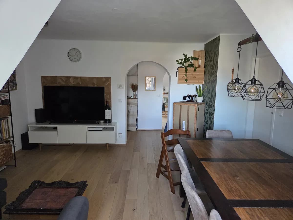 3-Zimmer-Wohnung kaufen in Linz – 70 m², € 220.000 – Bild 1 von 21