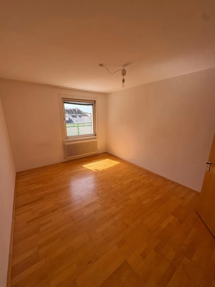 4-Zimmer-Wohnung mieten in Wien – 120 m², € 1.320 – Bild 4 von 5