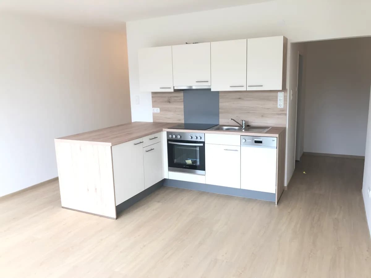 2-Zimmer-Wohnung mieten in Linz – 40 m², € 639 – Bild 2 von 25
