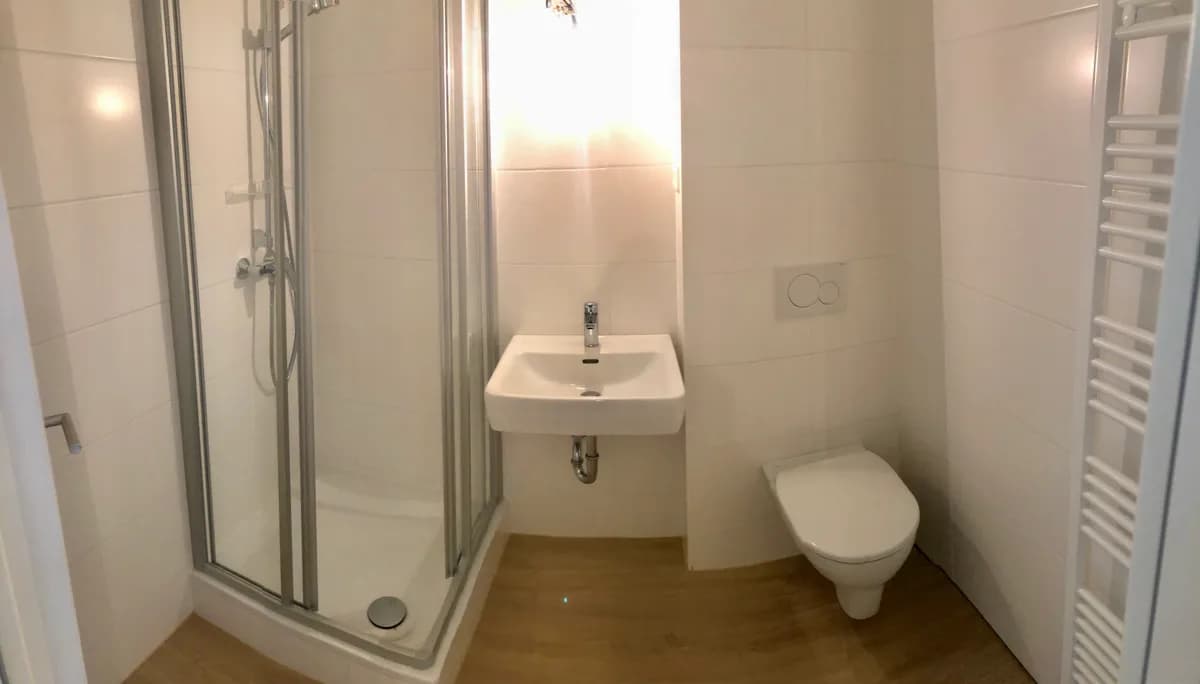 2-Zimmer-Wohnung mieten in Linz – 40 m², € 639 – Bild 12 von 25