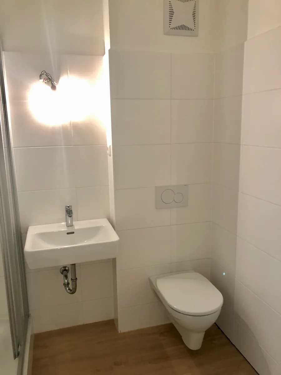 2-Zimmer-Wohnung mieten in Linz – 40 m², € 639 – Bild 16 von 25