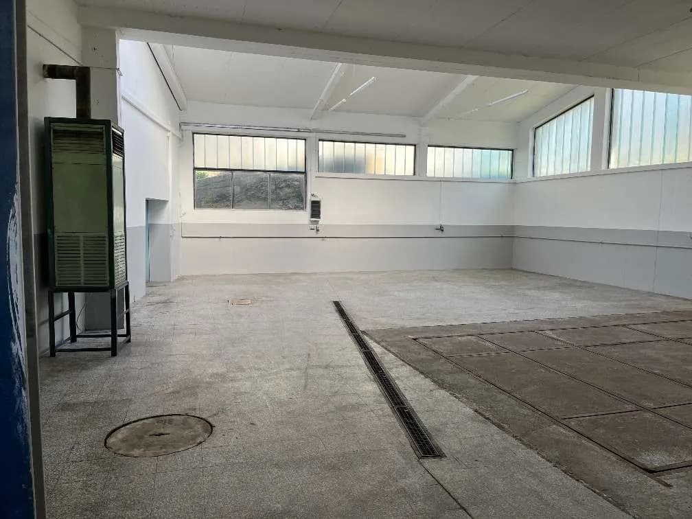 Gewerbeimmobilie mieten in Urfahr-Umgebung – 700 m², € 7 – Bild 4 von 13