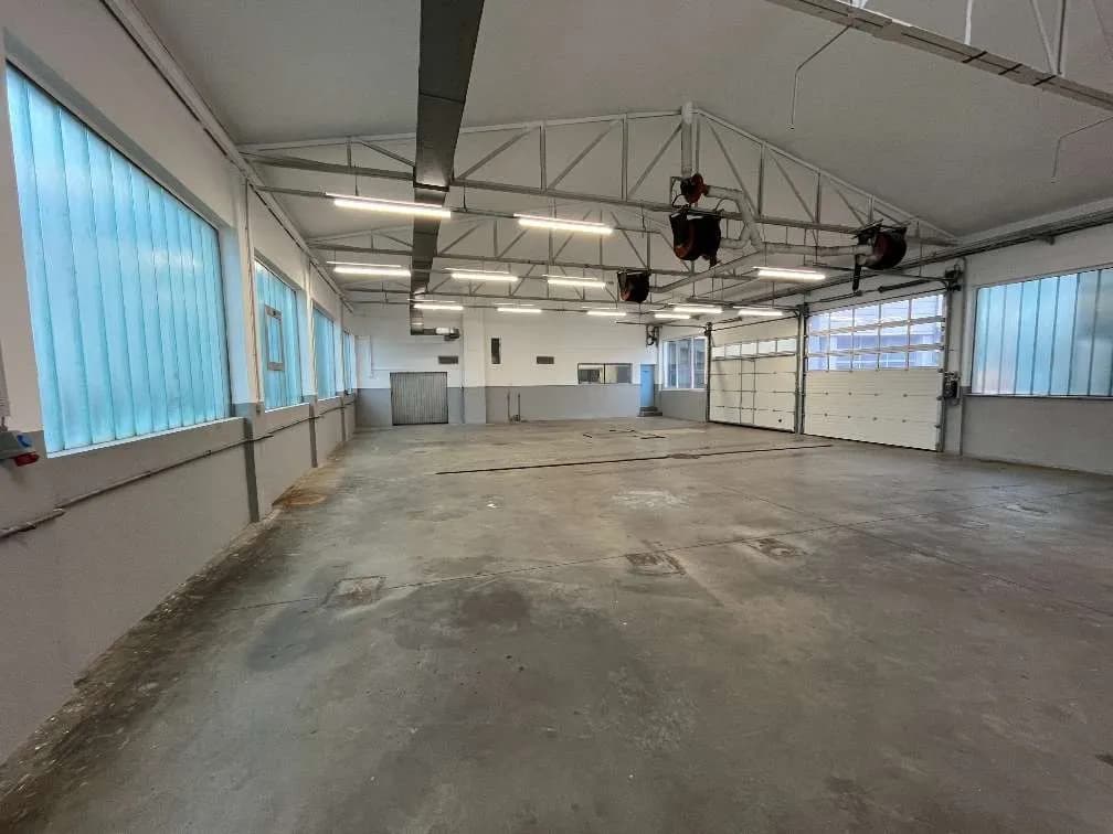 Gewerbeimmobilie mieten in Urfahr-Umgebung – 700 m², € 7 – Bild 8 von 13