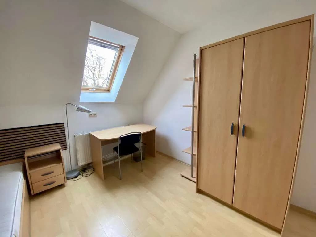 1-Zimmer-Immobilie mieten in Steyr – 15 m², € 395 – Bild 5 von 7