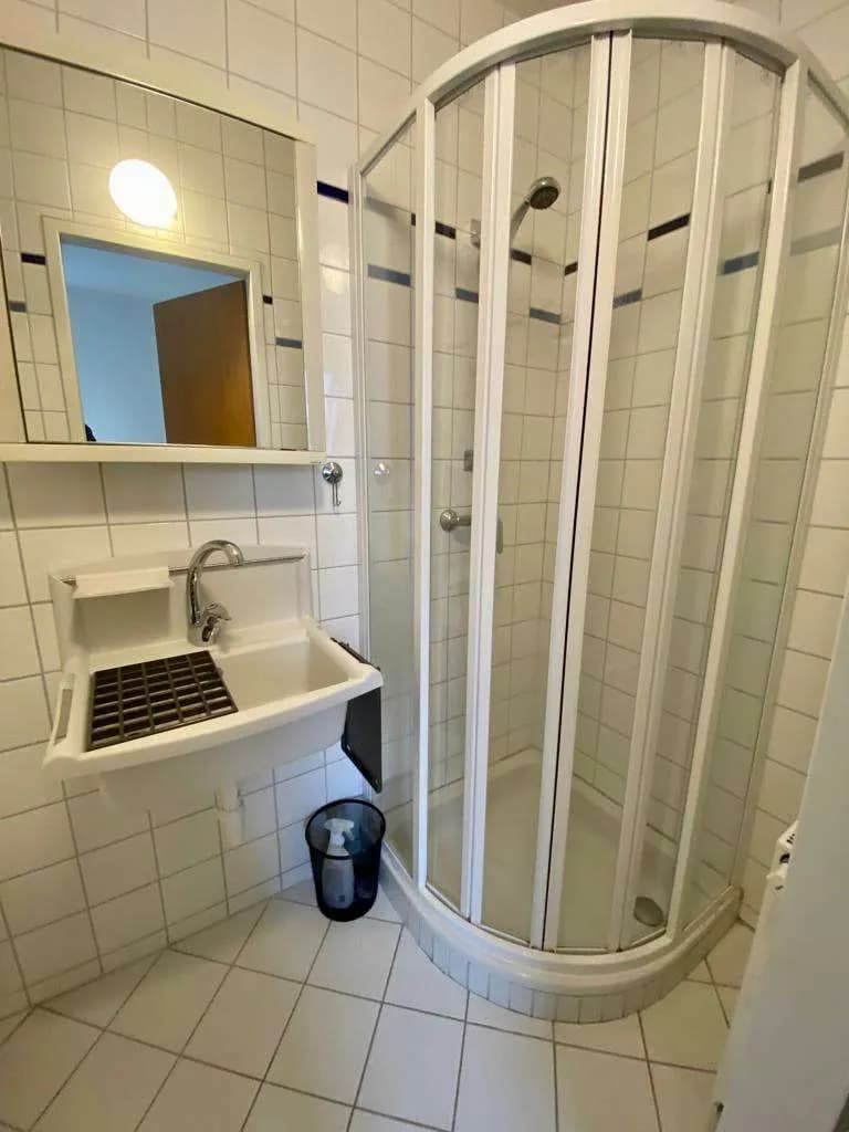 1-Zimmer-Immobilie mieten in Steyr – 15 m², € 395 – Bild 6 von 7