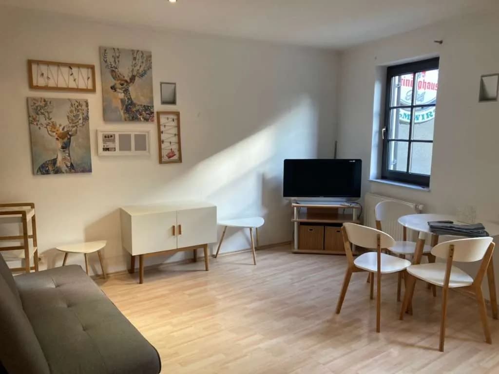 2-Zimmer-Wohnung mieten in Graz – 42 m², € 780 – Bild 2 von 3