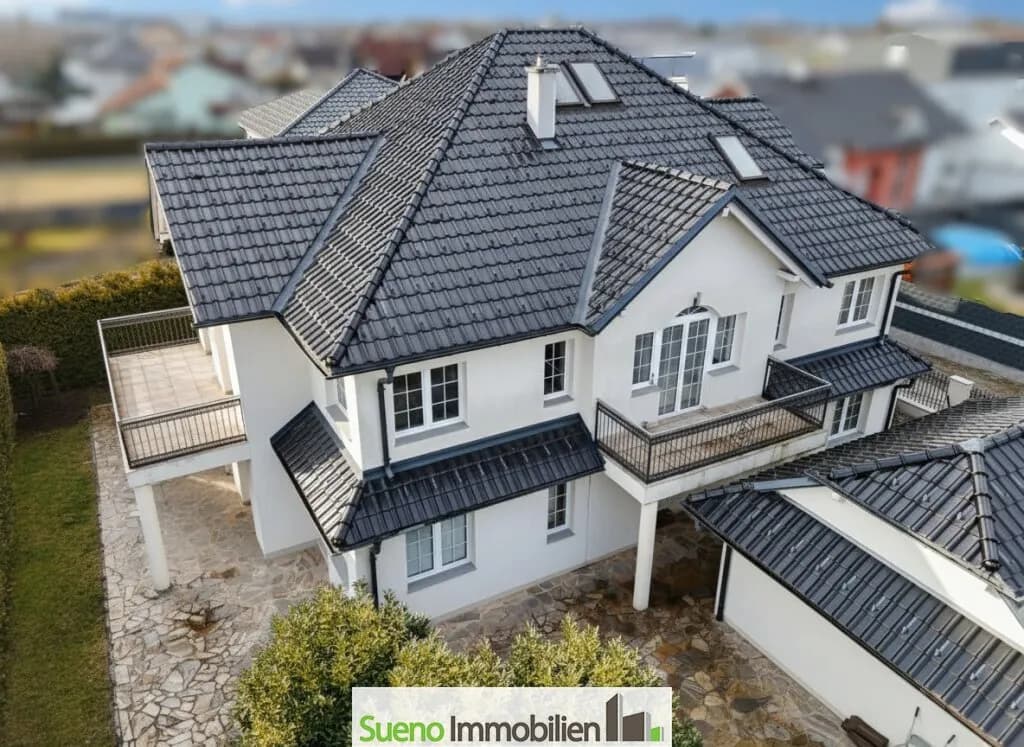 Immobilie kaufen in Wels-Land – 297,65 m², € 979.000 – Bild 1 von 32