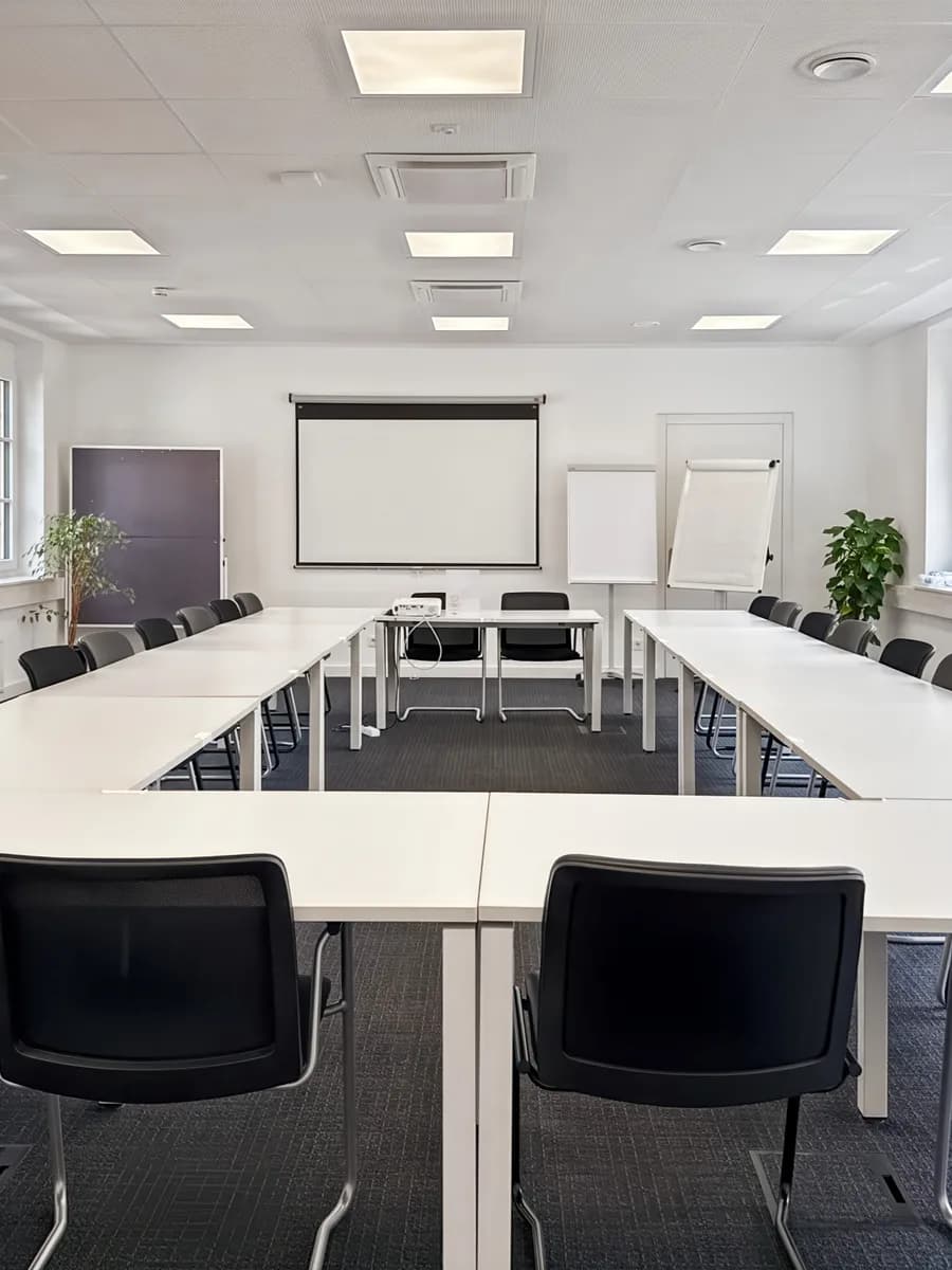 Gewerbeimmobilie mieten in Linz – 1 311 m² – Bild 4 von 9