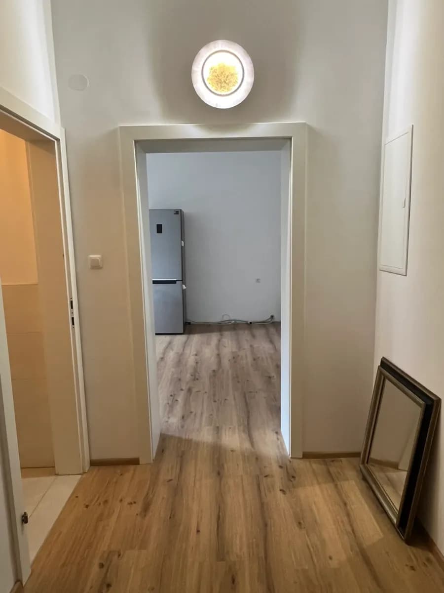2-Zimmer-Wohnung mieten in Linz – 72 m², € 1.010