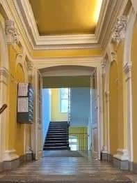 6-Zimmer-Wohnung mieten in Graz – 213 m², € 2.600 – Bild 2 von 9