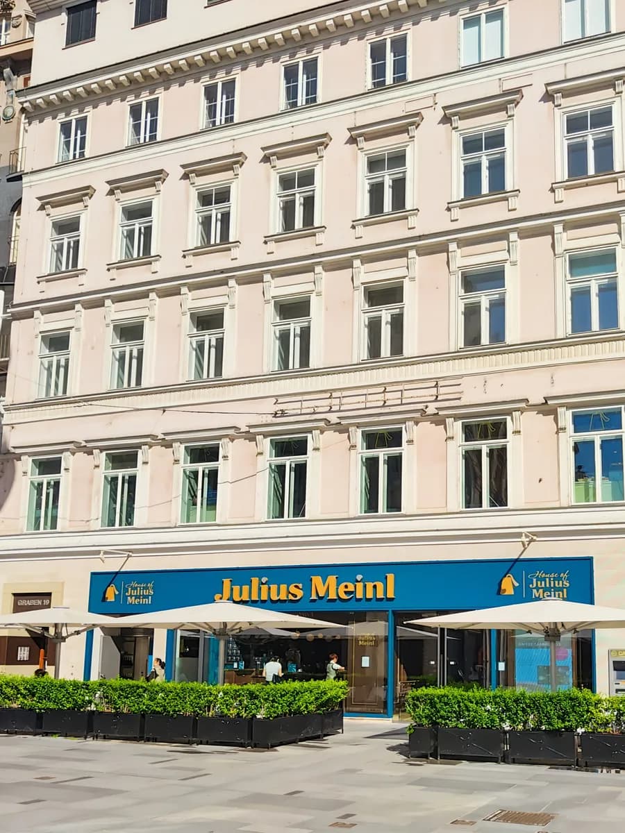 Gewerbeimmobilie mieten in Wien – 550 m² – Bild 1 von 9