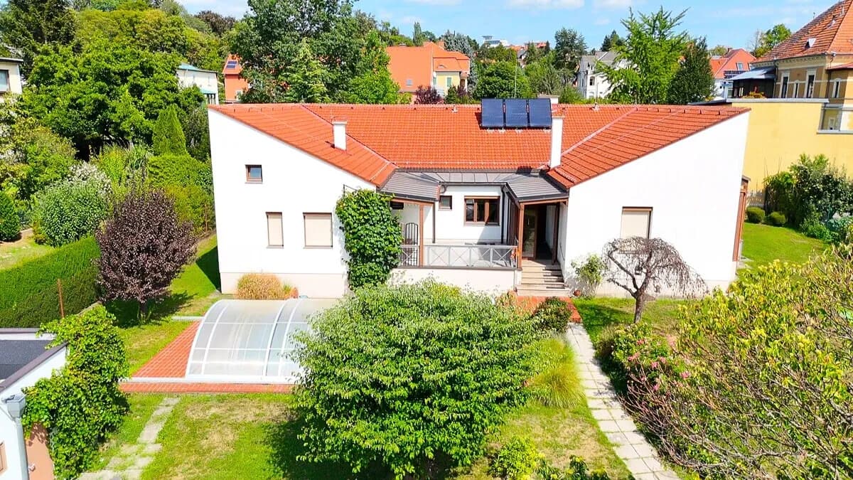 10-Zimmer-Haus kaufen in Graz – 180 m², € 1.540.000 – Bild 1 von 27