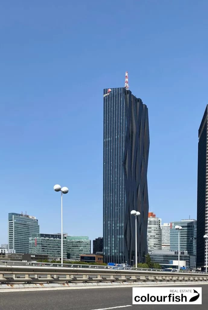 Gewerbeimmobilie mieten in Wien – 588 m², € 17.758