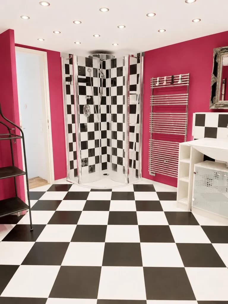 2-Zimmer-Immobilie mieten in Neunkirchen – 100 m², € 935 – Bild 11 von 13