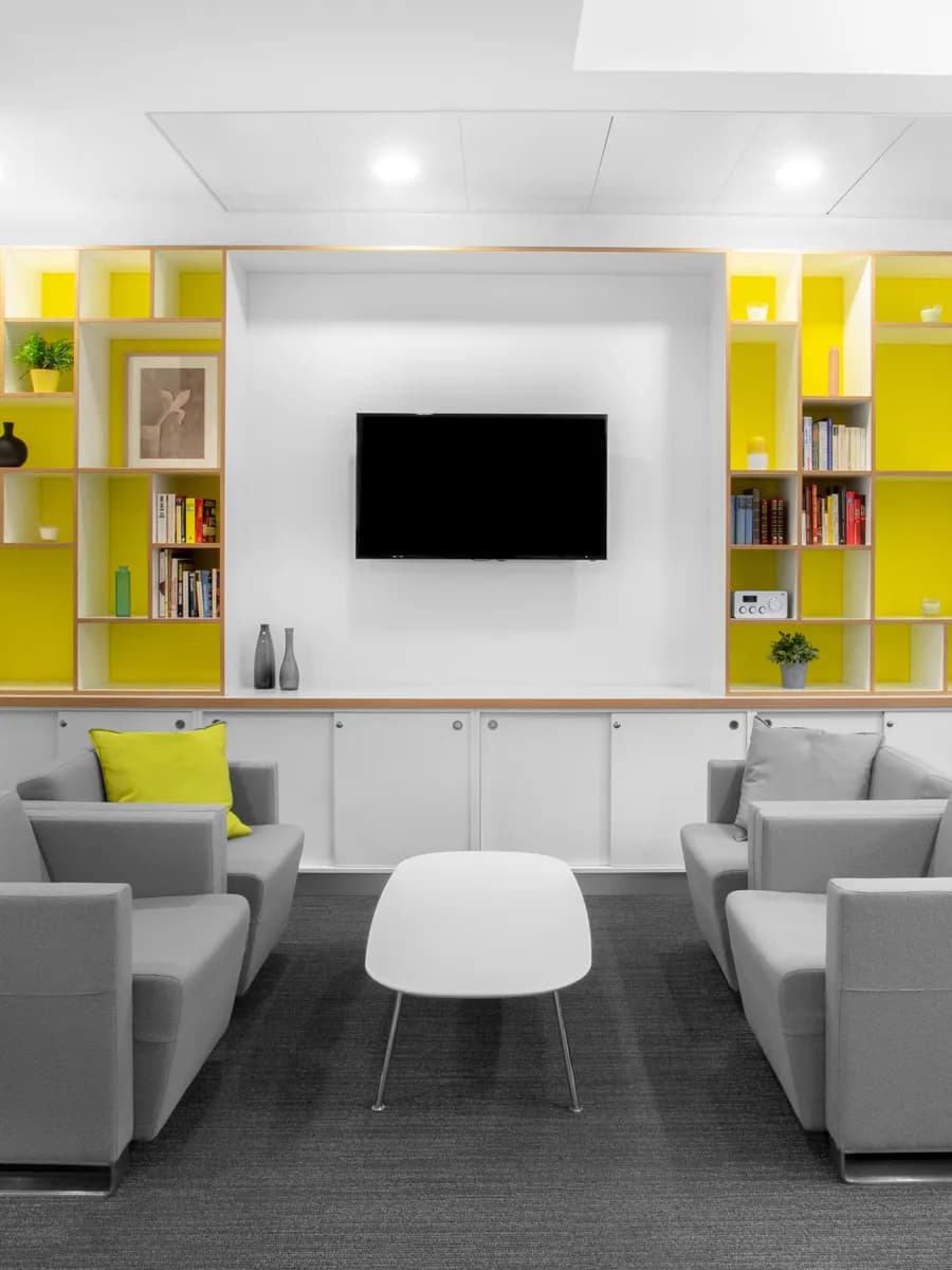 Gewerbeimmobilie mieten in Wien – 1 622 m² – Bild 3 von 9