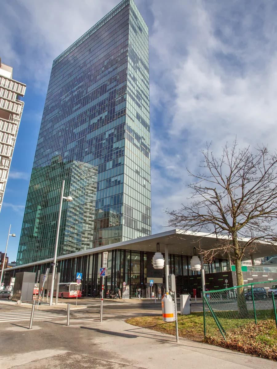 Gewerbeimmobilie mieten in Wien – 120 m²