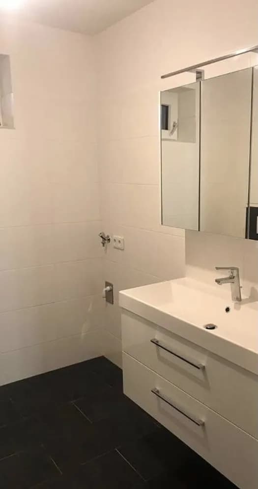 2-Zimmer-Wohnung mieten in Linz – 52 m², € 825 – Bild 3 von 5