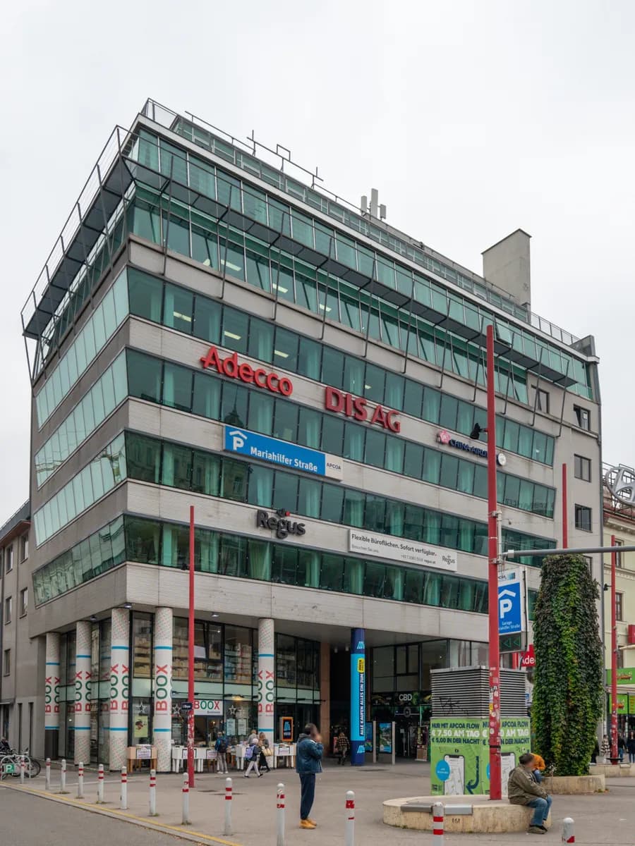 Gewerbeimmobilie mieten in Wien – 1 378 m²