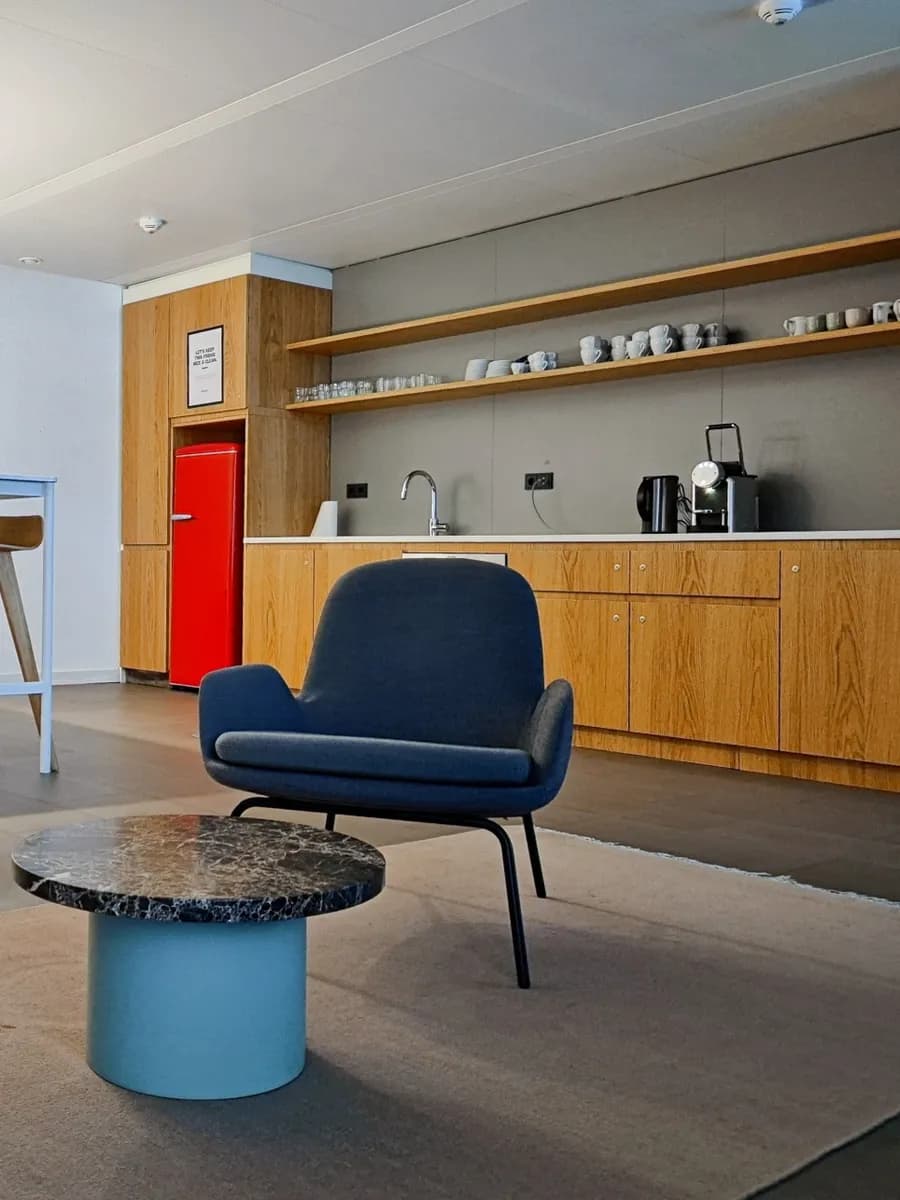 Gewerbeimmobilie mieten in Wien – 7 918 m² – Bild 4 von 9
