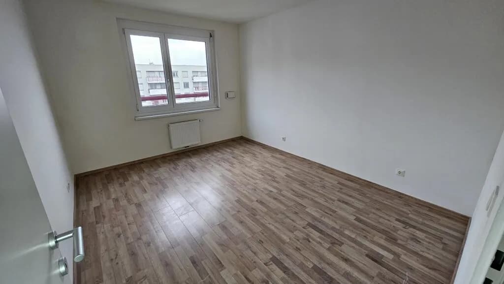 3-Zimmer-Wohnung mieten in Graz – 81,82 m², € 1.003 – Bild 3 von 11