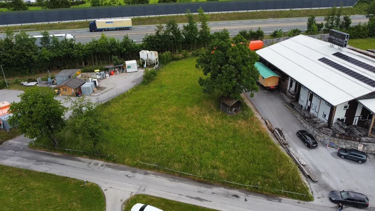 Immobilie kaufen in Schwaz – 1 373 m², € 830.000 – Bild 2 von 11