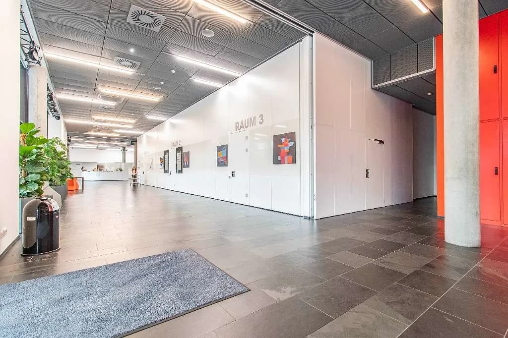 Gewerbeimmobilie mieten in Linz – 2 350 m², € 19 – Bild 7 von 8