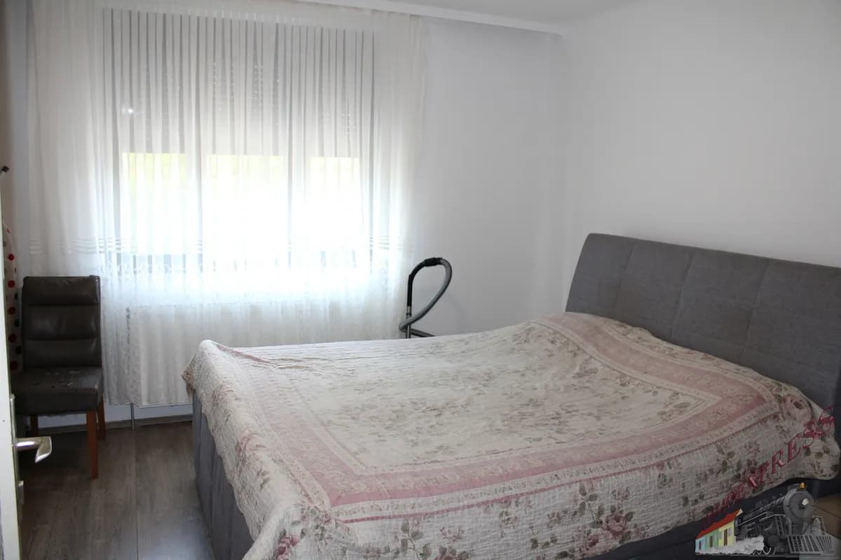 7-Zimmer-Haus kaufen in Gänserndorf – 180 m², € 367.000 – Bild 5 von 23