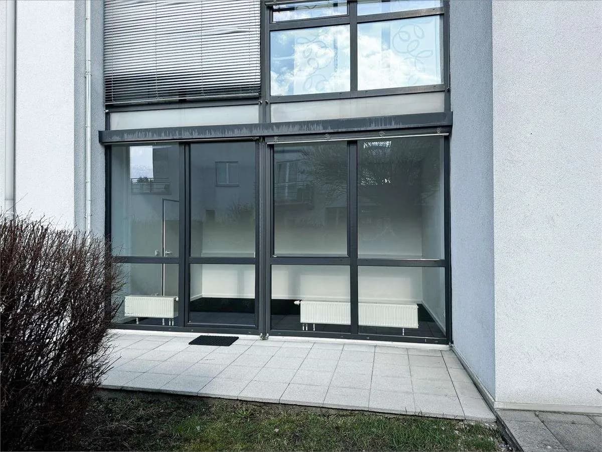 4-Zimmer-Gewerbeimmobilie mieten in Salzburg Stadt – 95 m², € 1.896 – Bild 10 von 11