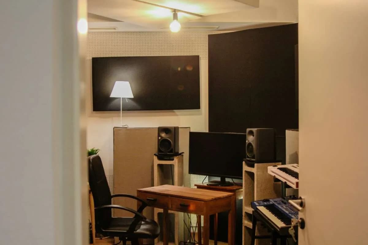 4-Zimmer-Immobilie mieten in Wien – 23 m², € 60 – Bild 9 von 13