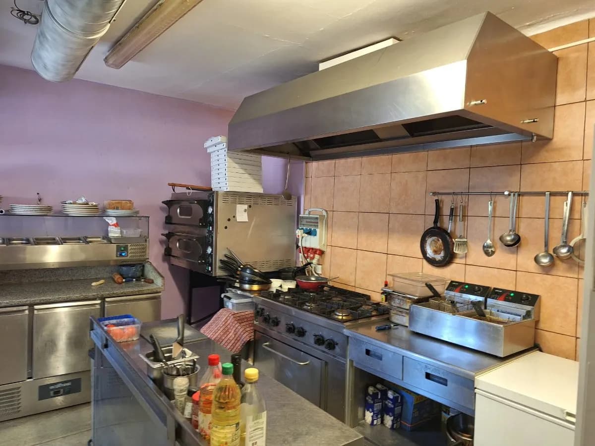 Gewerbeimmobilie mieten in Horn – 70 m², € 700 – Bild 6 von 8