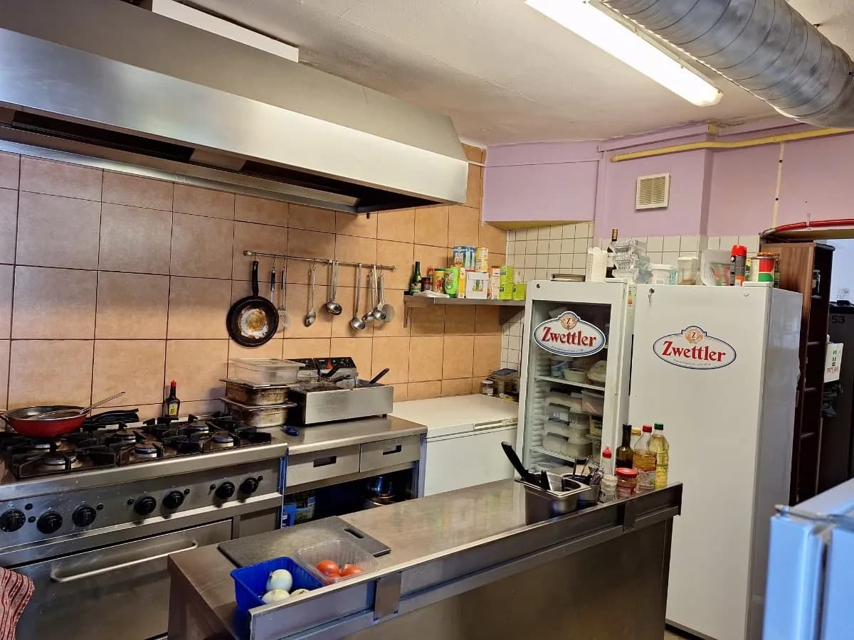 Gewerbeimmobilie mieten in Horn – 70 m², € 700 – Bild 7 von 8