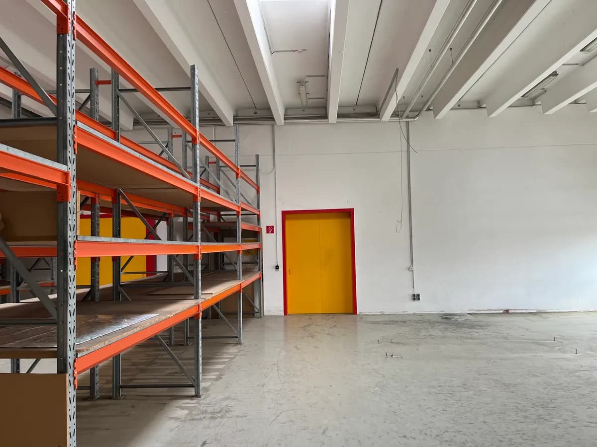 Gewerbeimmobilie kaufen in Sankt Pölten – 1 144 m² – Bild 3 von 19