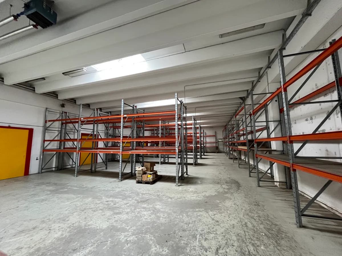 Gewerbeimmobilie kaufen in Sankt Pölten – 1 144 m² – Bild 6 von 19