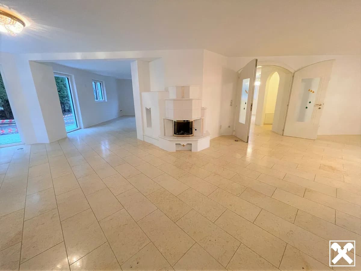 5-Zimmer-Haus mieten in Mödling – 170 m², € 3.198 – Bild 2 von 16