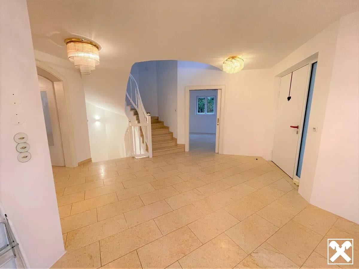 5-Zimmer-Haus mieten in Mödling – 170 m², € 3.198 – Bild 4 von 16