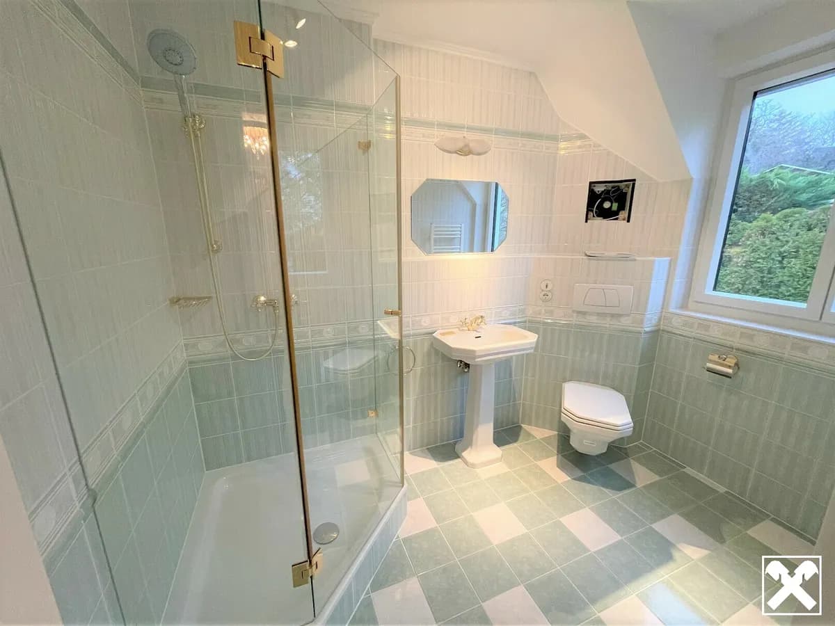 5-Zimmer-Haus mieten in Mödling – 170 m², € 3.198 – Bild 12 von 16