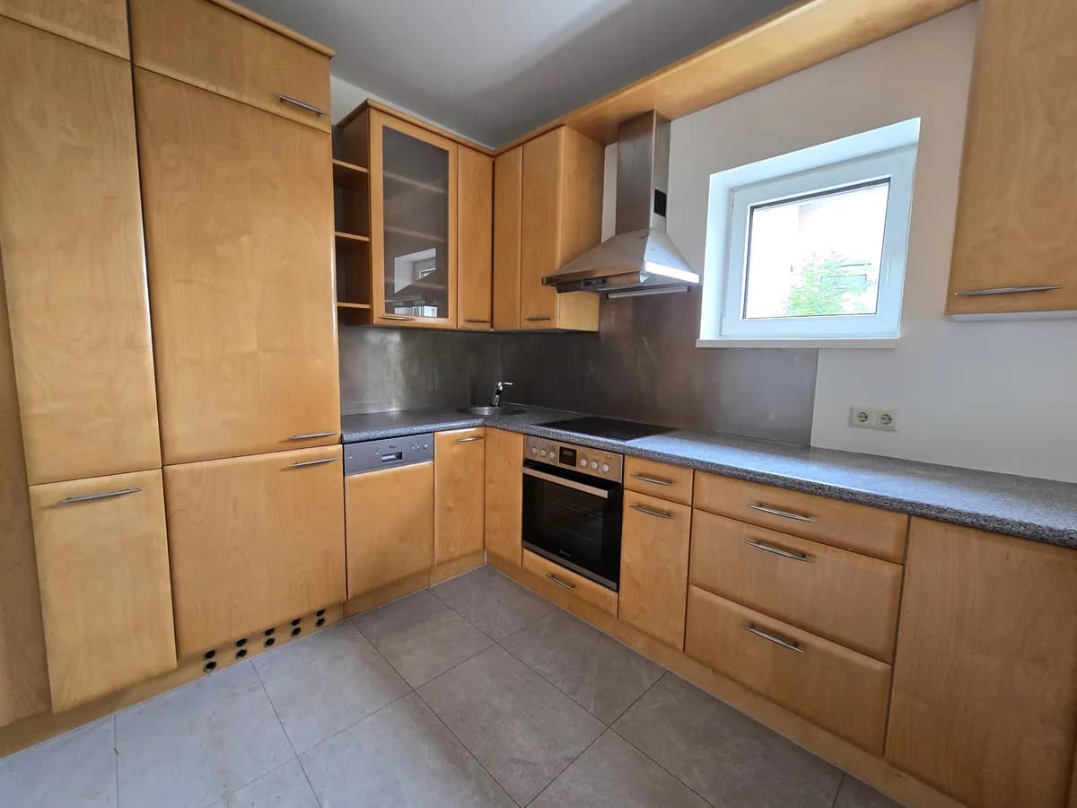 4-Zimmer-Wohnung mieten in Graz – 137 m², € 2.284 – Bild 8 von 10
