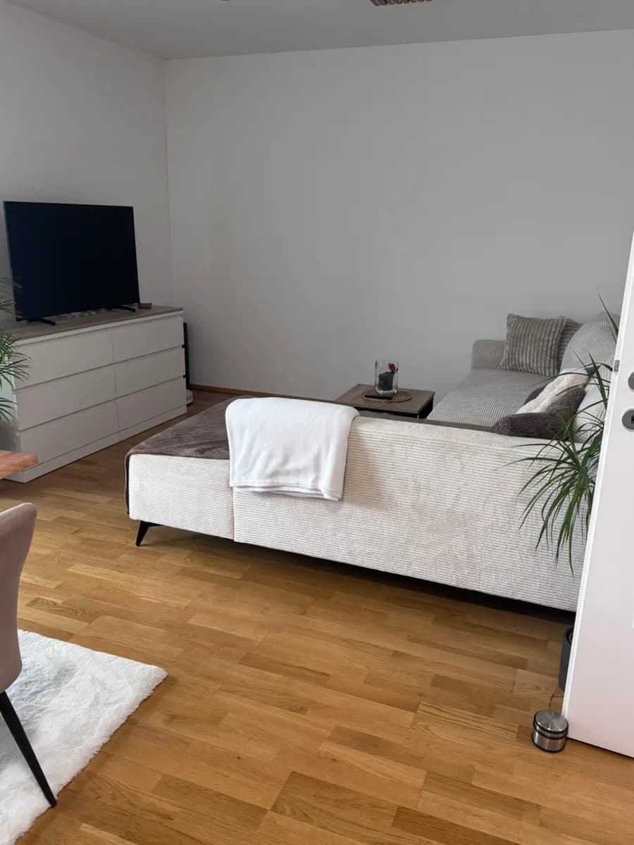 1-Zimmer-Wohnung mieten in Leibnitz – 48 m², € 743 – Bild 2 von 10