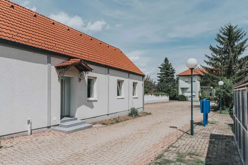 3-Zimmer-Haus kaufen in Eisenstadt - Umgebung – 72 m², € 160.000 – Bild 2 von 17