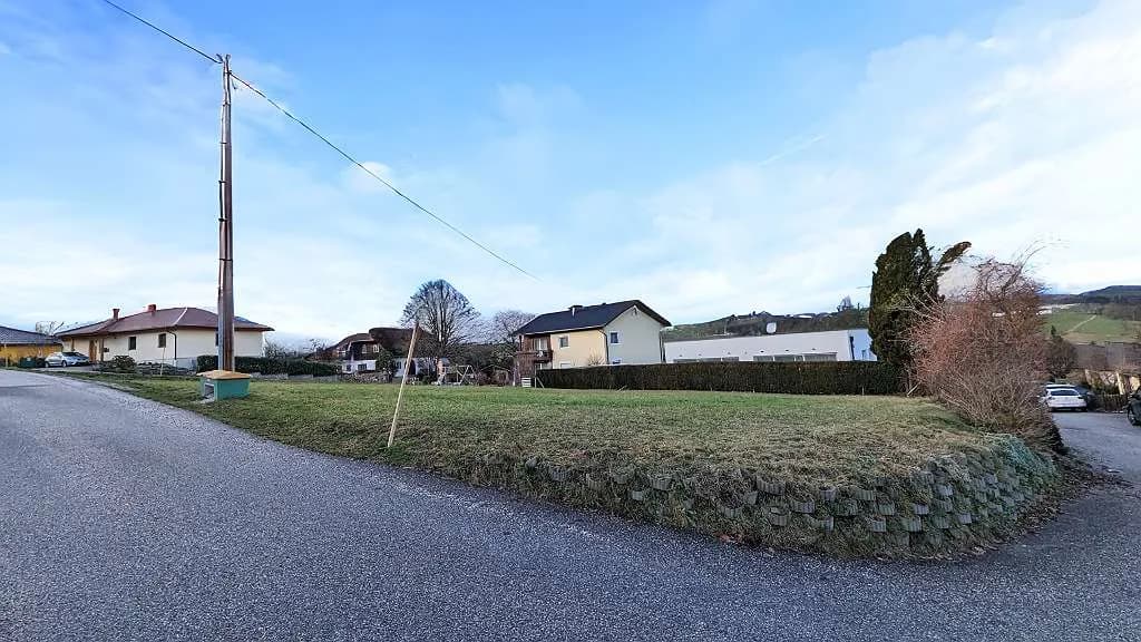Grundstück kaufen in Urfahr-Umgebung – 1 075 m², € 399.000 – Bild 2 von 10