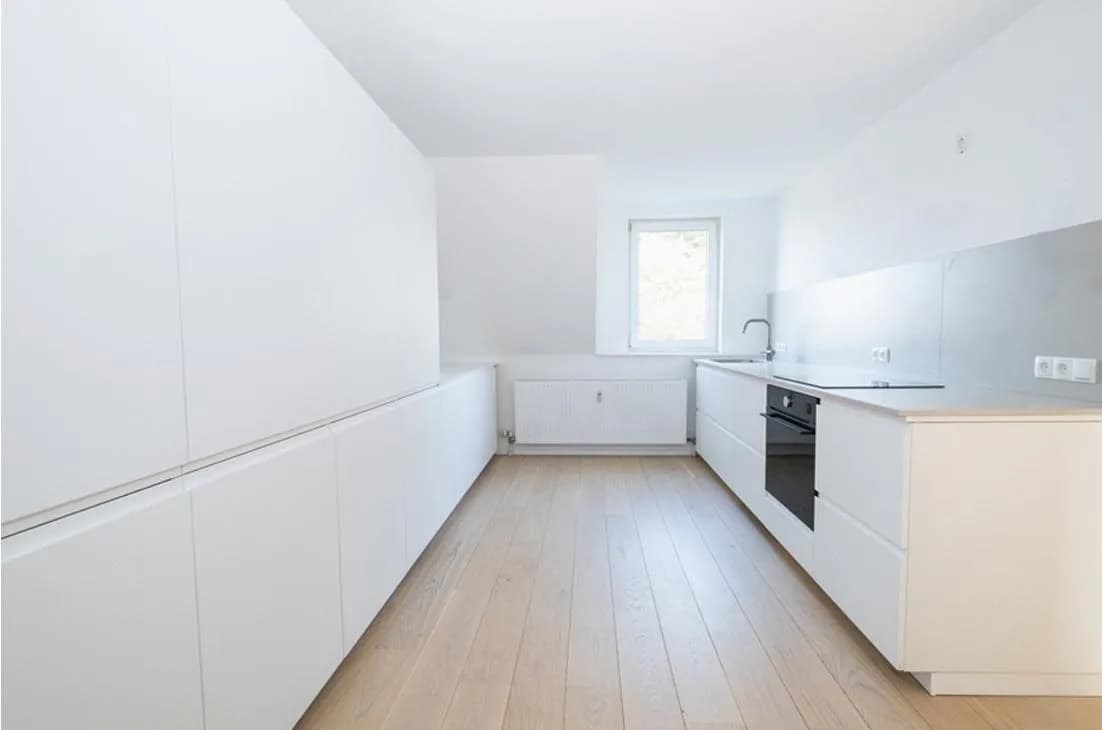 5-Zimmer-Wohnung mieten in Hallein – 240 m², € 3.700 – Bild 2 von 6