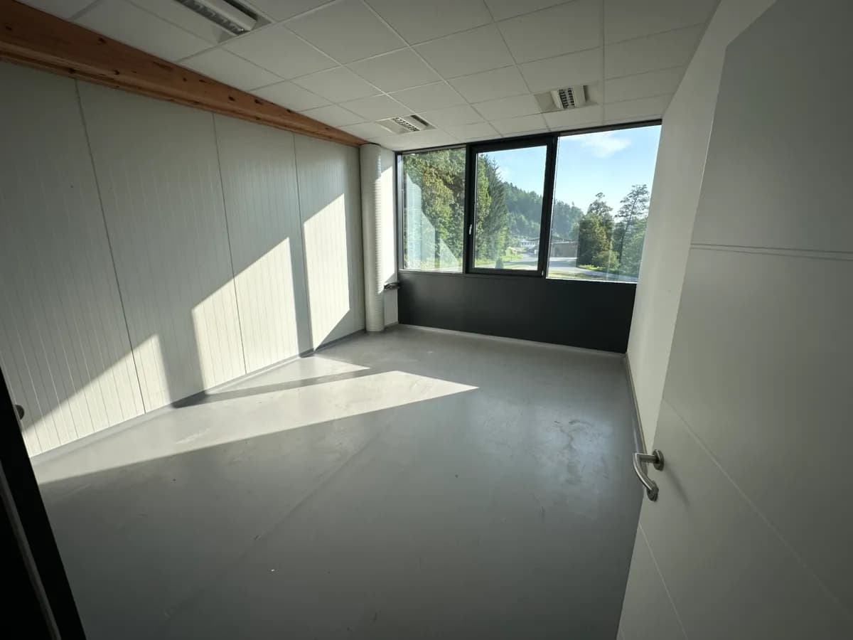 8-Zimmer-Gewerbeimmobilie mieten in Deutschlandsberg – 240 m², € 1.800 – Bild 22 von 27