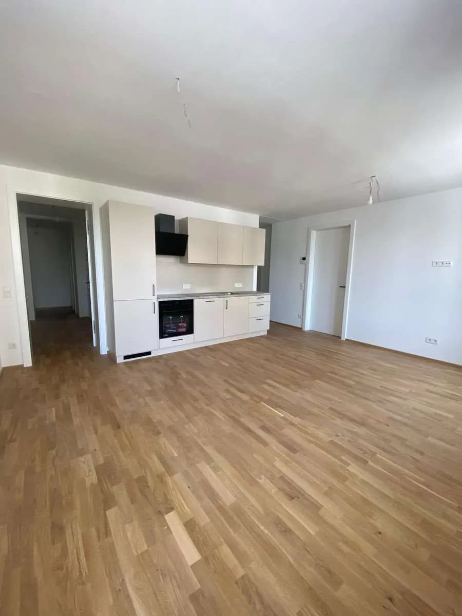 3-Zimmer-Wohnung mieten in Villach – 80 m², € 1.300 – Bild 1 von 11