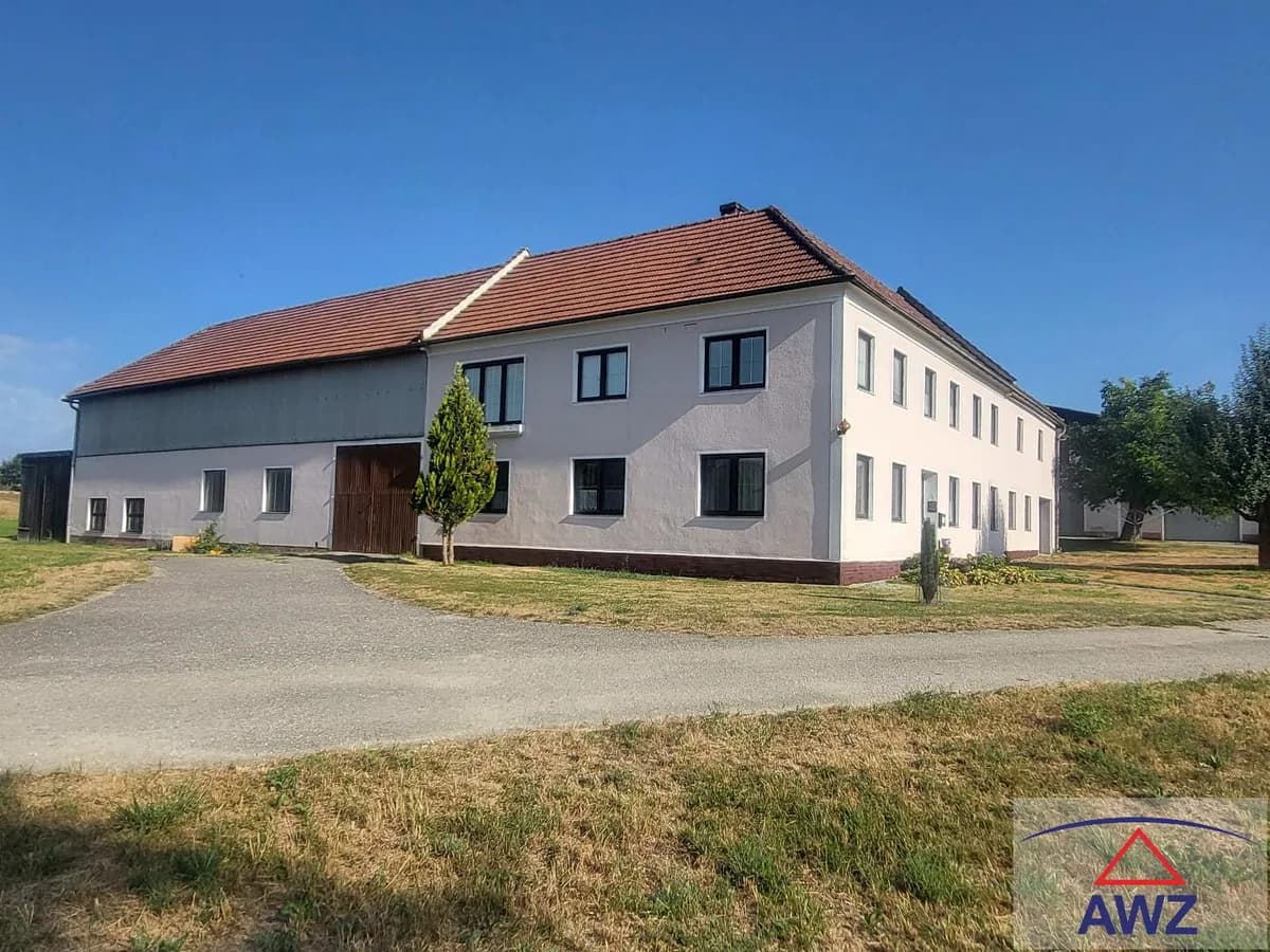 Grundstück kaufen in Melk – 67 000 m² – Bild 1 von 7