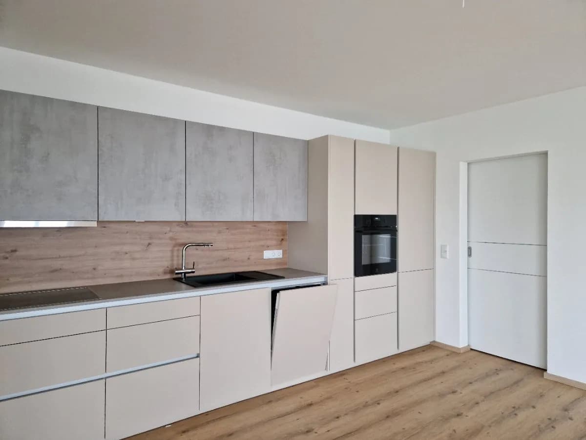 4-Zimmer-Wohnung mieten in Steyr-Land – 140 m², € 1.950 – Bild 7 von 16