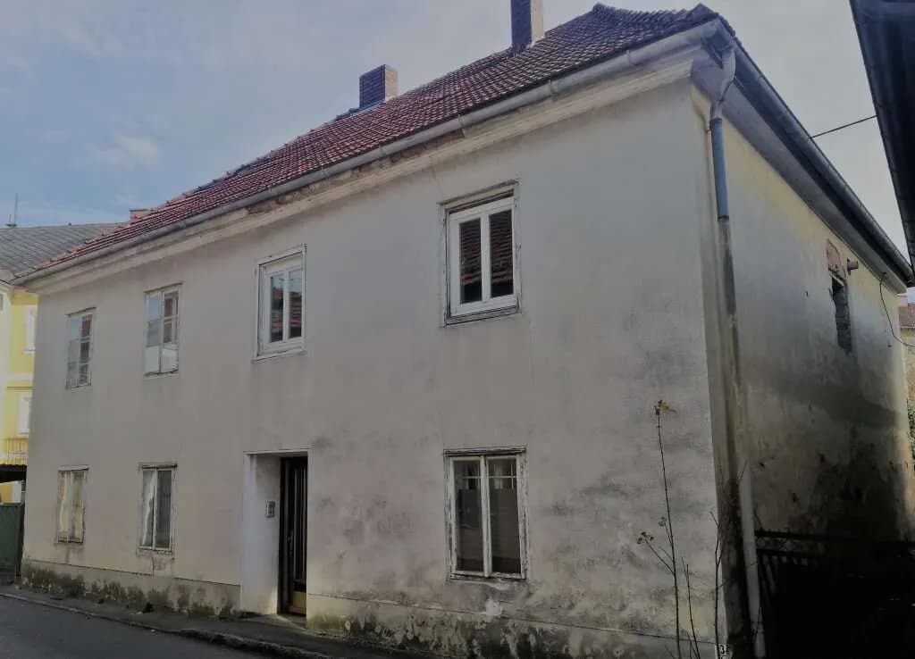 Haus kaufen in Grieskirchen – 260 m², € 110.000 – Bild 3 von 5