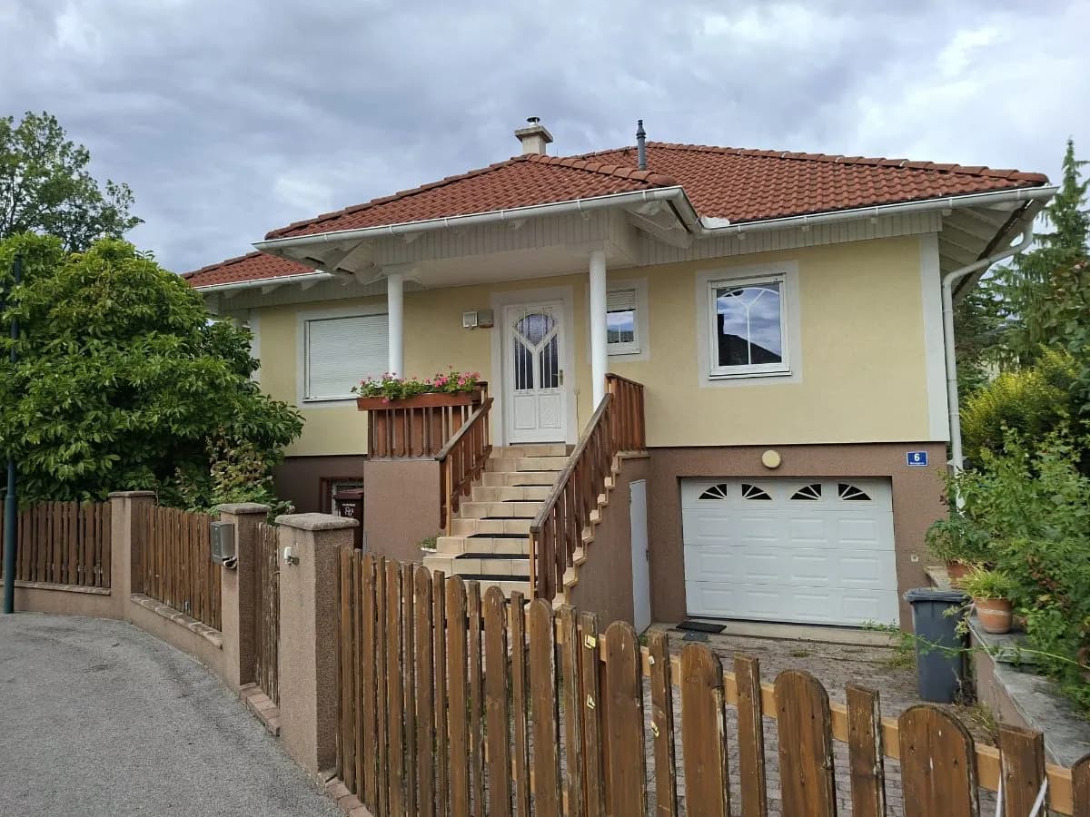 Haus mieten in Baden – 80 m², € 1.600 – Bild 1 von 34