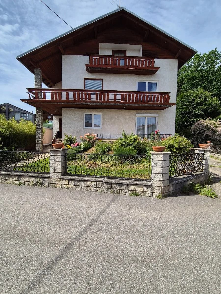 8-Zimmer-Gewerbeimmobilie kaufen in Schärding – 140 m², € 299.000 – Bild 1 von 14